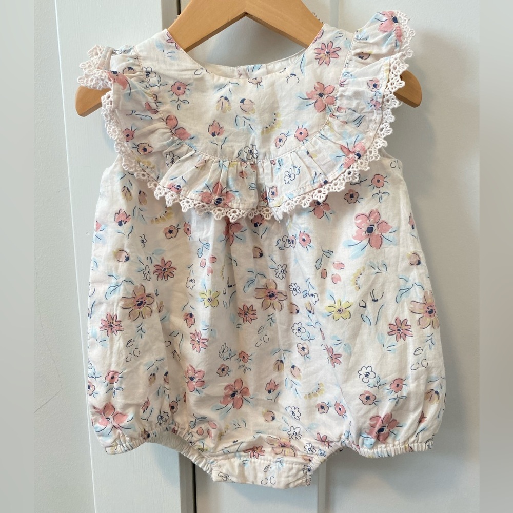TAHARI Baby 6-9M cotton floral romper